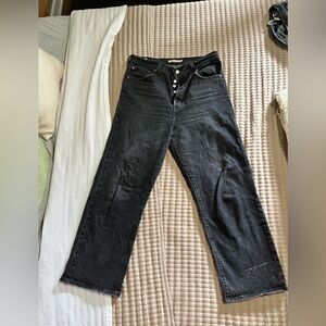 Levi Ribcage Straight Leg Black size 31